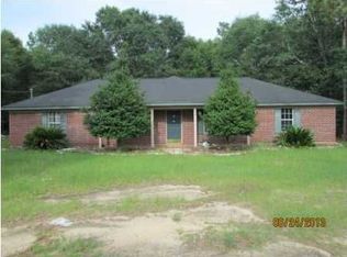 5330 Fairview Dr E, Wilmer, AL 36587