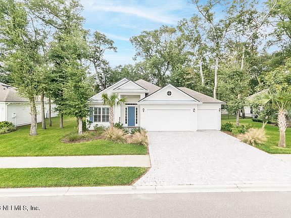 3rd image of 13825 HIDDEN OAKS Lane