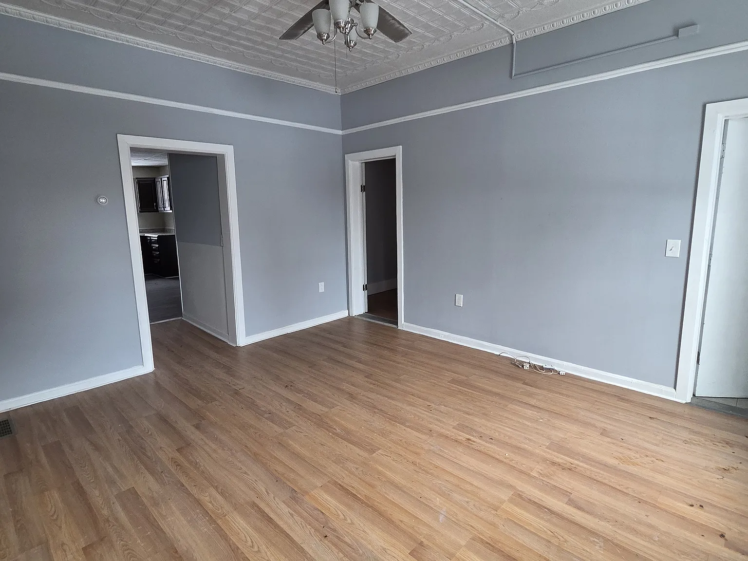 2 bed, $1,200 — Photo 2
