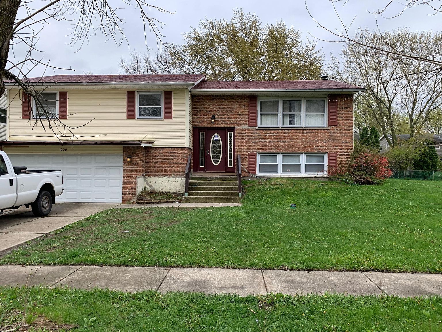 1606 216th Pl, Sauk Village, IL 60411 | Zillow