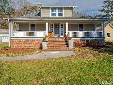 233 State Highway 56 E Louisburg Nc 27549 Mls 2355390 Zillow