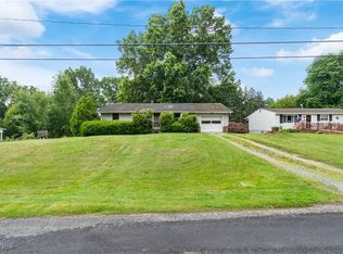 1089 Jones Dr, Salem, OH 44460