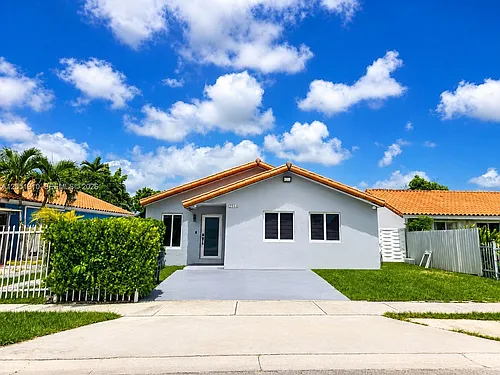 20950 SW 119th Ct Photo 1