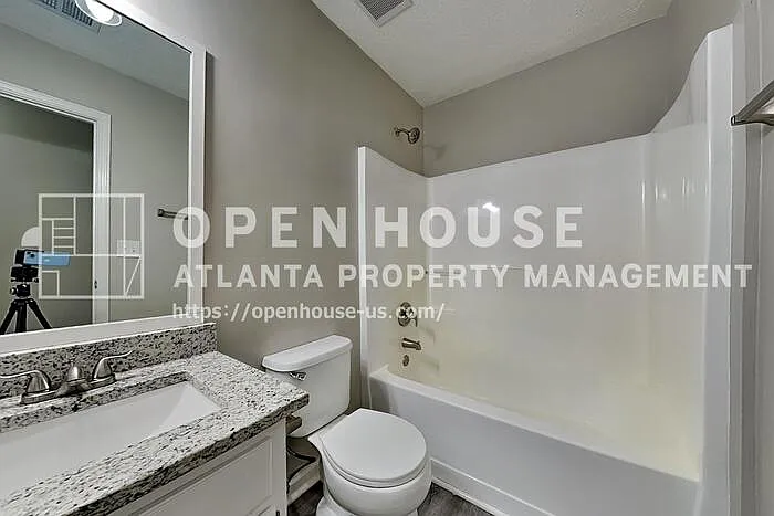 1275 Shamrock Hill Cir — Photo 16