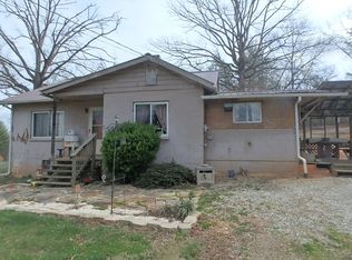 968 Cemetary Rd, Nebo, NC 28761