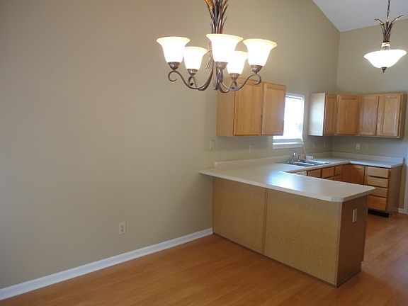 5th image of 12765 Glengary Dr