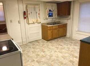 738 W John St, Martinsburg, WV 25401