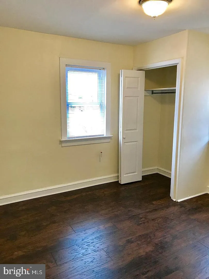 2 bed, 1.0 bath, 1632 sqft, $1,700 — Photo 2
