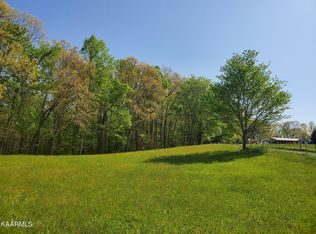 Elmer Montgomery Rd, Rose Hill, VA 24281