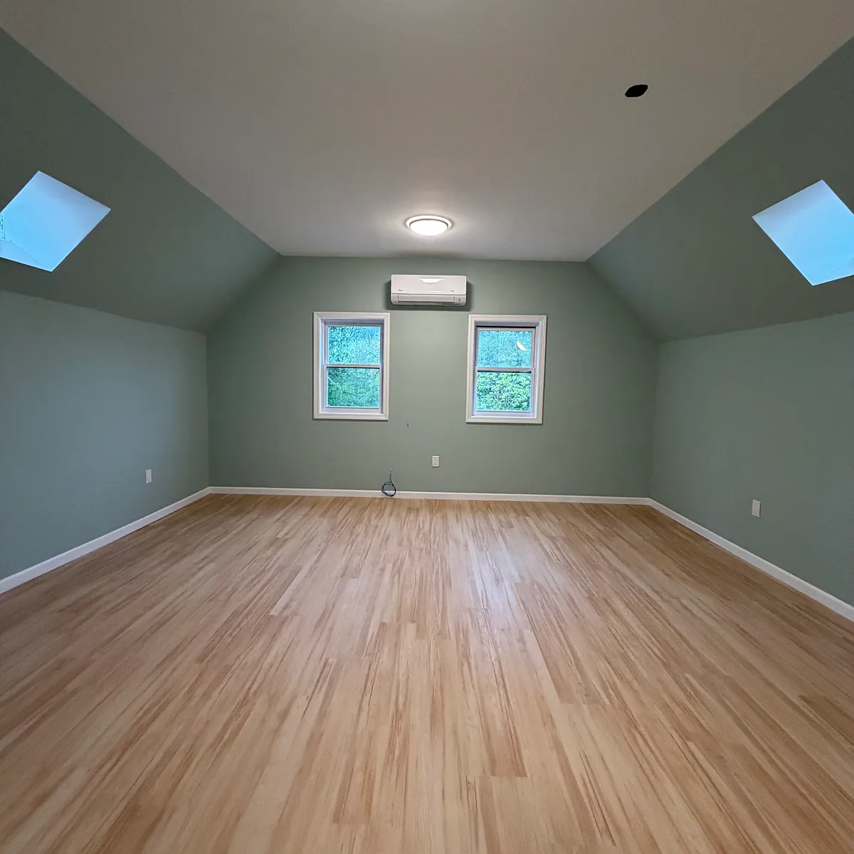 Building Photo - 52 Hollow Rd #B