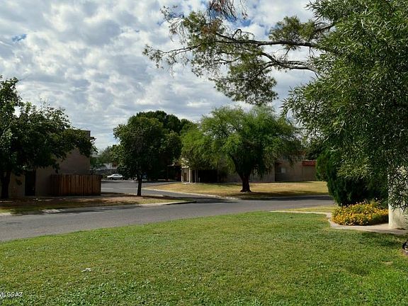 5th image of 6733 E Calle La Paz Unit D