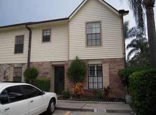 3901 Carroll Pines Ct, Tampa, FL 33614