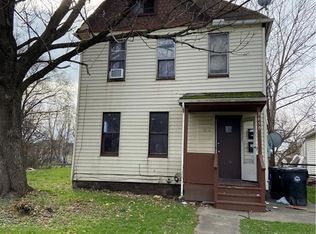 3650 Independence Rd, Cleveland, OH 44105