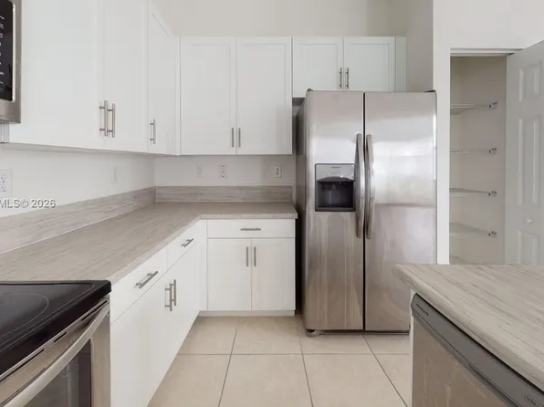 11035 W 35th Way #11035, Hialeah, FL 33018