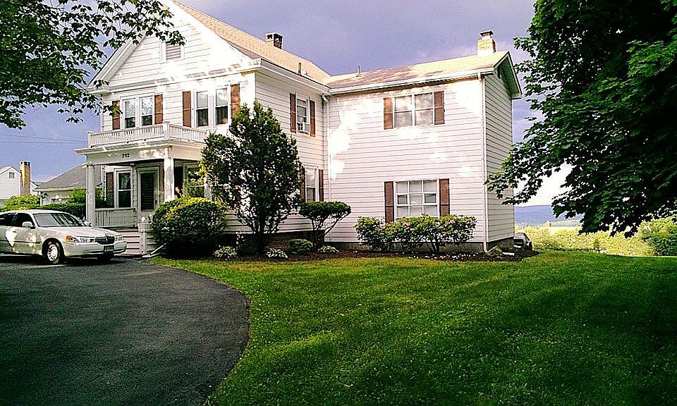 1916 Colonial