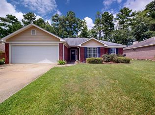 8067 Garrett Pines Dr, Midland, GA 31820