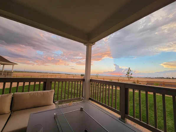 27357 E 7th Dr, Aurora, CO 80018