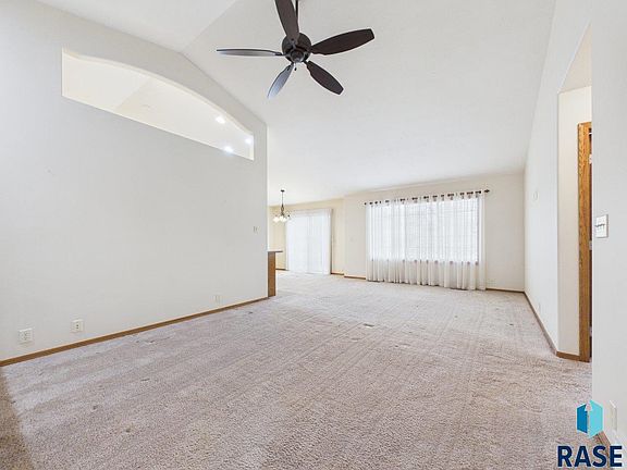 3rd image of 3418 S Harmony Dr