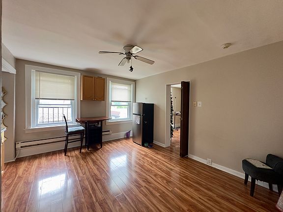 4th image of 809 Greenwood Ave APT 2A