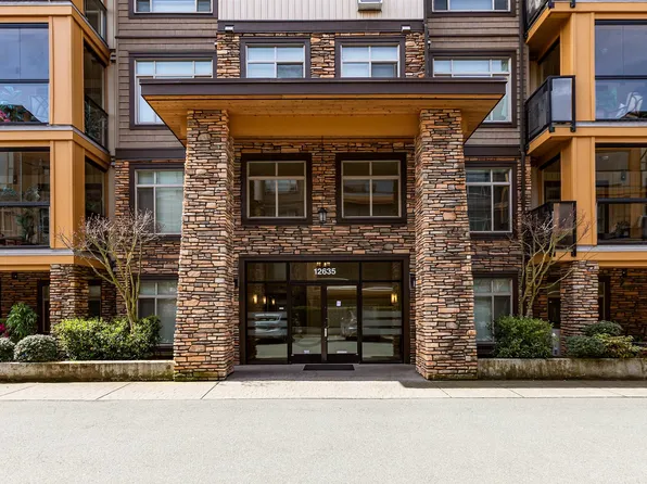 12635 190a St #306, Pitt Meadows, BC V3Y 0E8