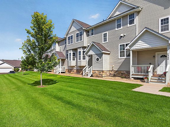 3rd image of 2438 Foxglove Cir