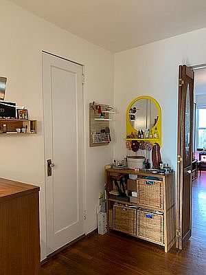 5th image of 327 Sackett St #2
