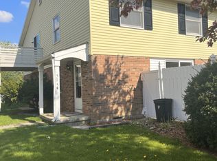 575 Monticello Ave APT B, Lima, OH 45804