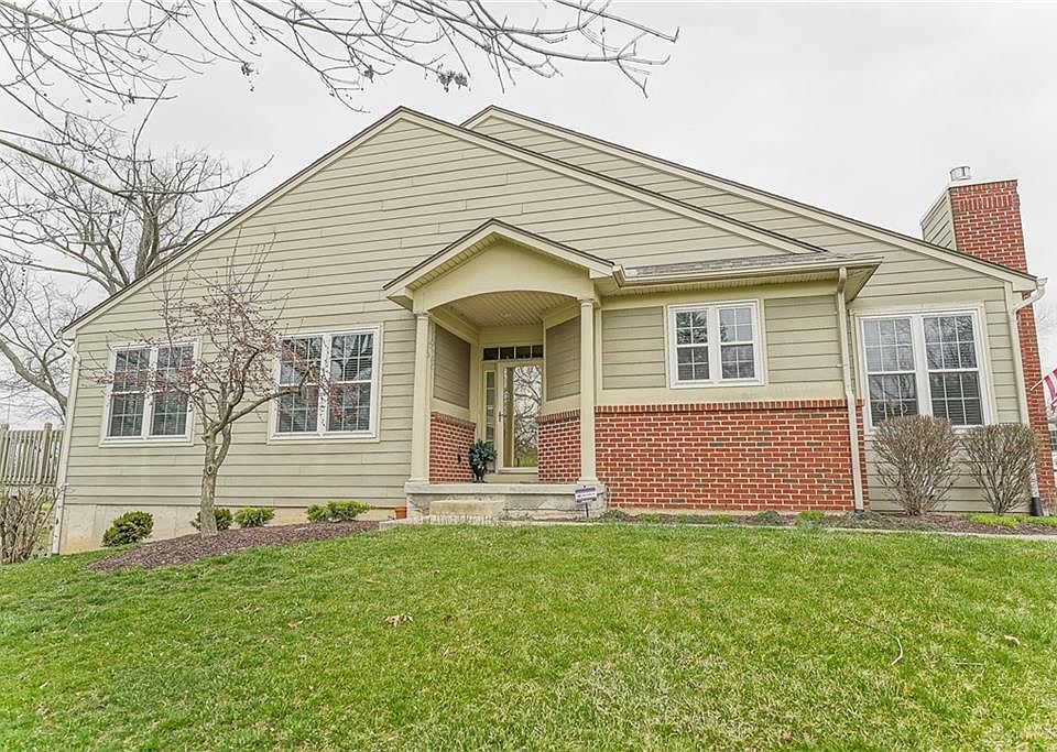 1st image of 2612 Eagle View Dr