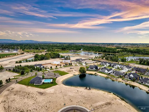 21544 Lake Fork Point, Star, ID 83669
