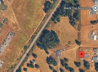 17146 110th Ave SE, Yelm, WA 98597