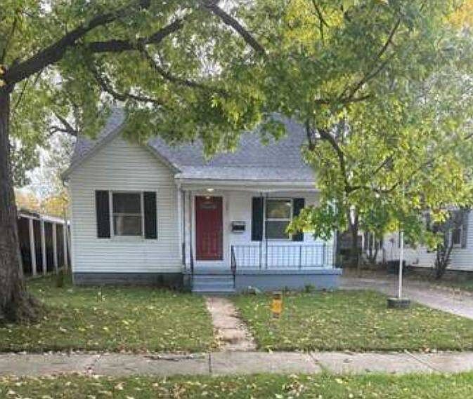 1st image of 631 Huron St