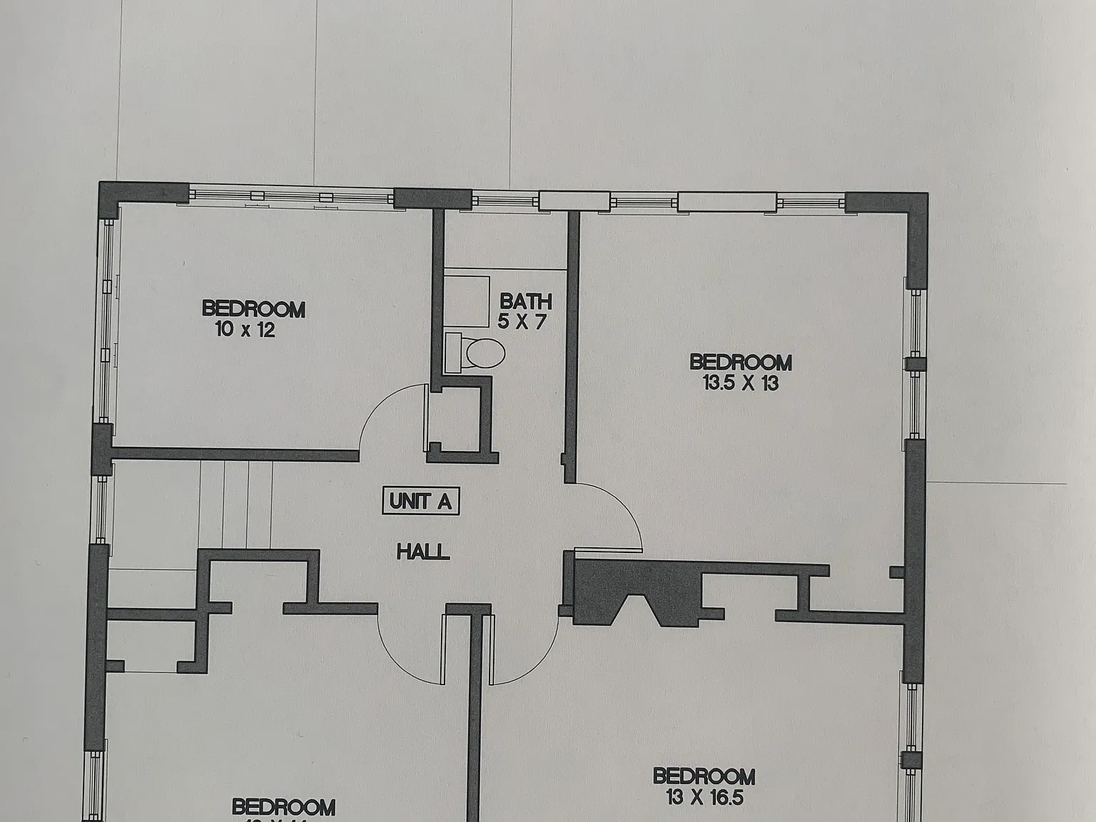 4 bed, 1.5 bath, 1475 sqft, $2,600 — Photo 4