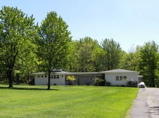 9370 Little Mountain Rd, Mentor, OH 44060