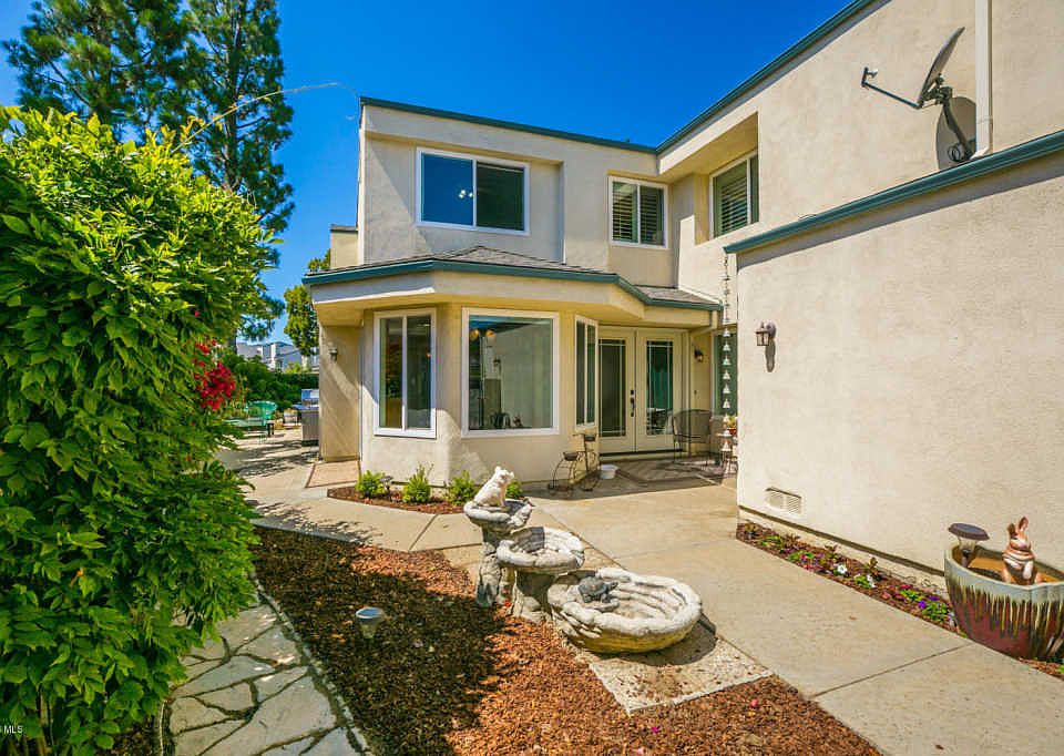 1st image of 889 Garnet Ave