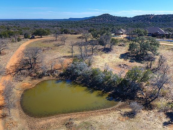 4th image of 1408 County Road 307