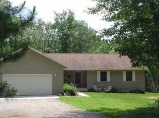 4067 E Shore Rd, Florence, WI 54121
