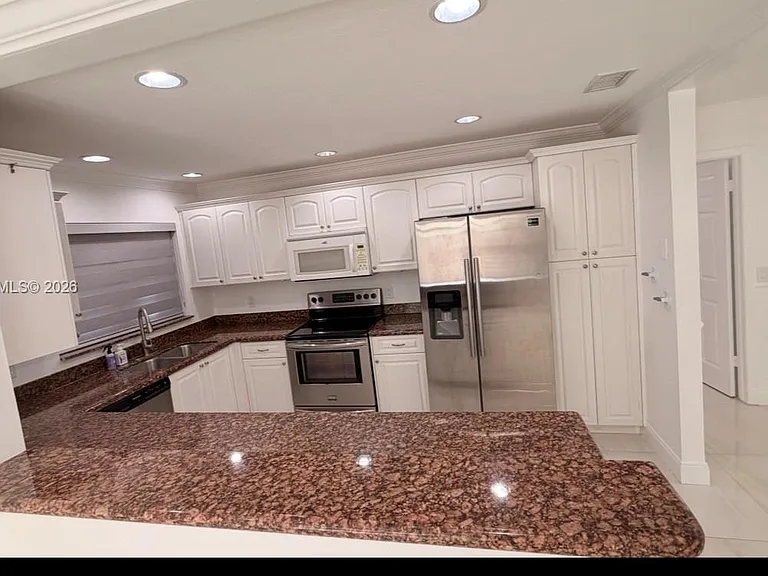 36 Chestnut Cir — Photo 8