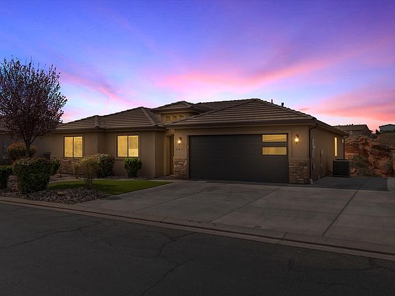 3rd image of 445 N Creek Ridge Dr