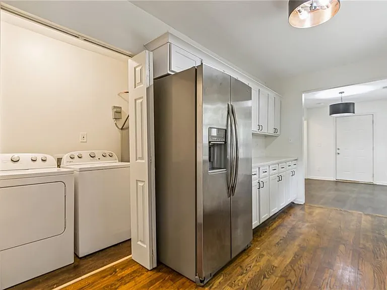 937 Lawton St SW — Photo 12