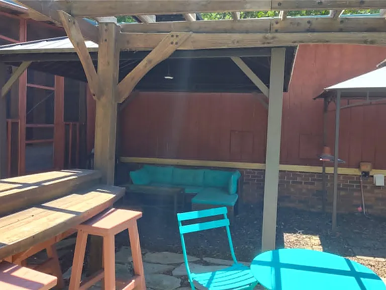 330 McClain Dr — Photo 21