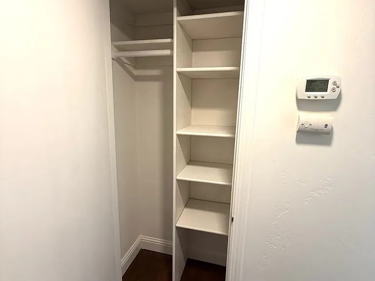 1704 Castle Ct — Photo 31
