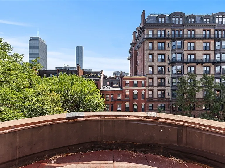 403 Marlborough St #13C — Photo 4