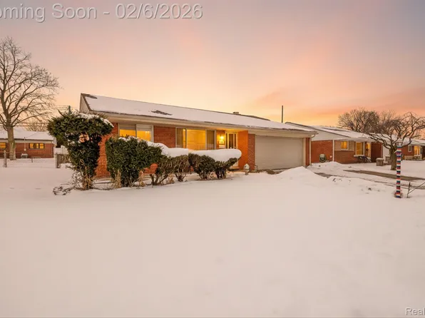 34226 Tonquish Trl, Westland, MI 48185