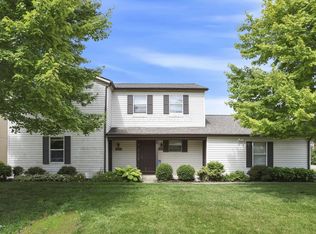 7607-7609 Penwood Pl, Columbus, OH 43235