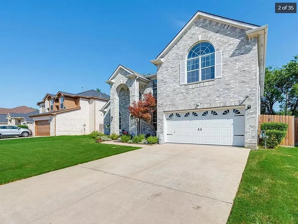 Building Photo - Windcastle Dr