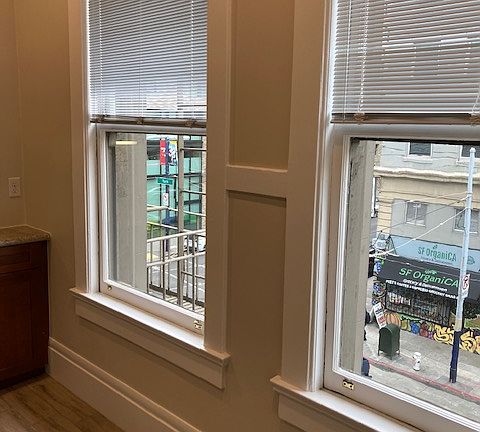 5th image of 454 Larkin St APT 11
