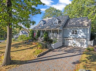 2 Roaring Rock Road, York, ME 03909