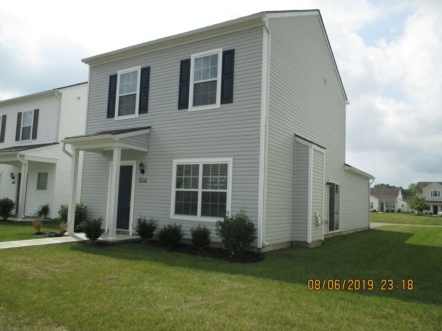 3 bed, 2.5 bath, 1254 sqft, $1,950 — Photo 1
