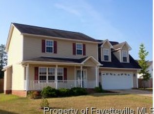 5547 Rising Ridge Dr, Hope Mills, NC 28348