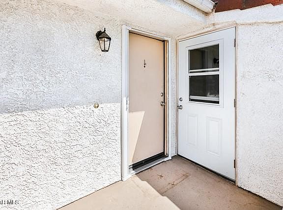4th image of 2713 Antonio Dr Unit 309